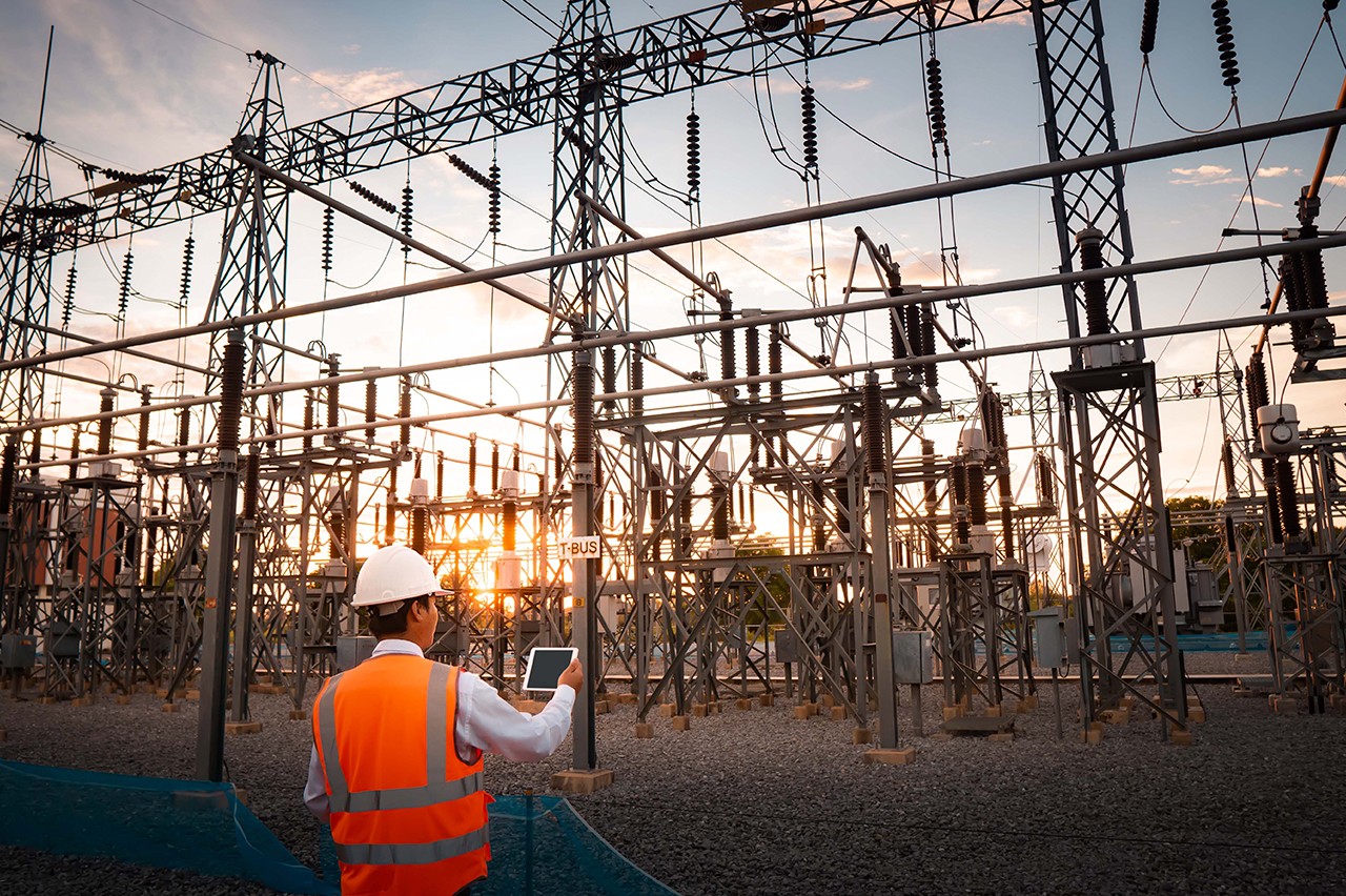 Improve energy efficiency in your company through Electrical power